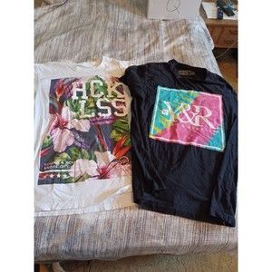 Young & Reckless Lot of 2 T-shirts. Size M. 1 Black & 1 White.  Logo & Floral